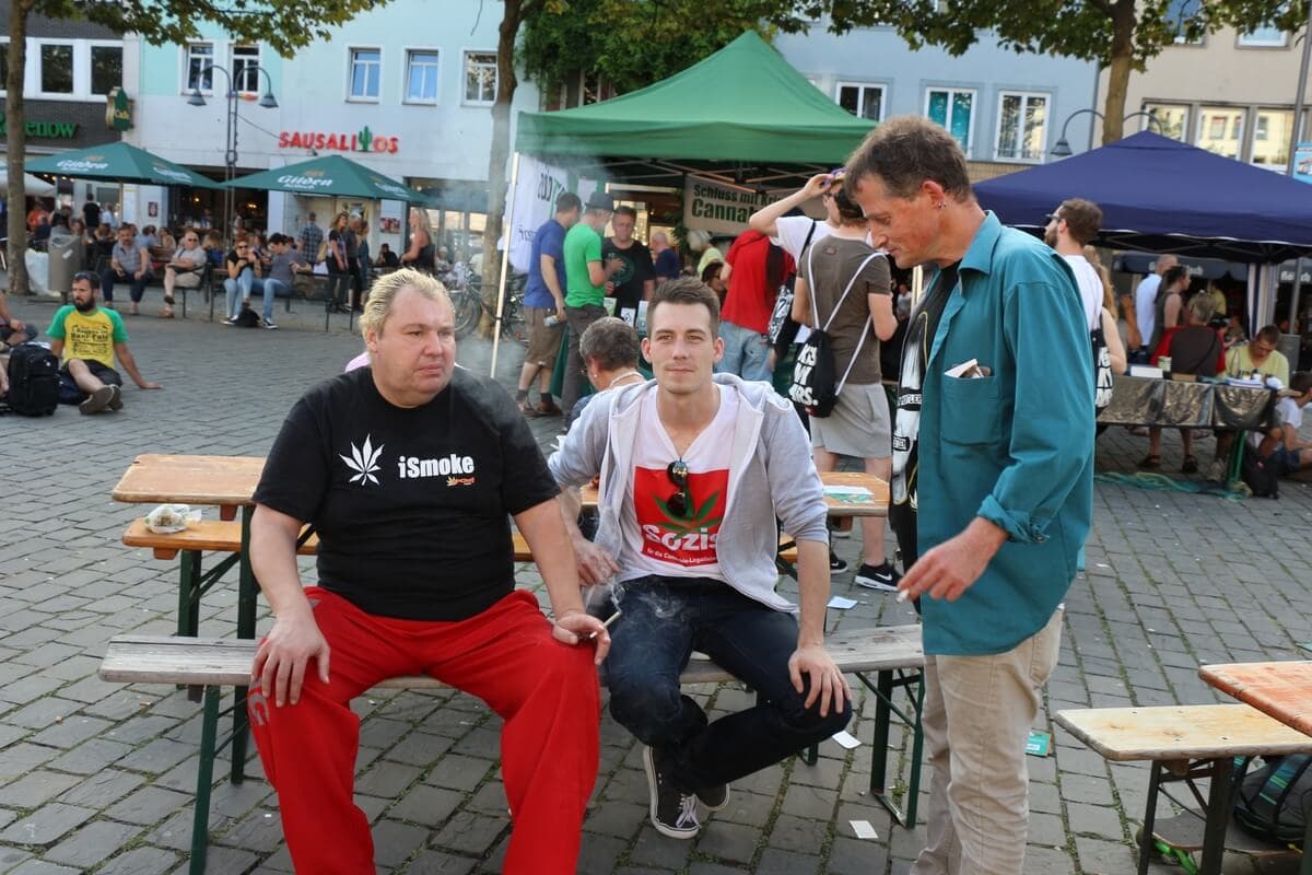 Chillige Vernetzung mit Jan Ingensiep von der SPD für die Legalisierung