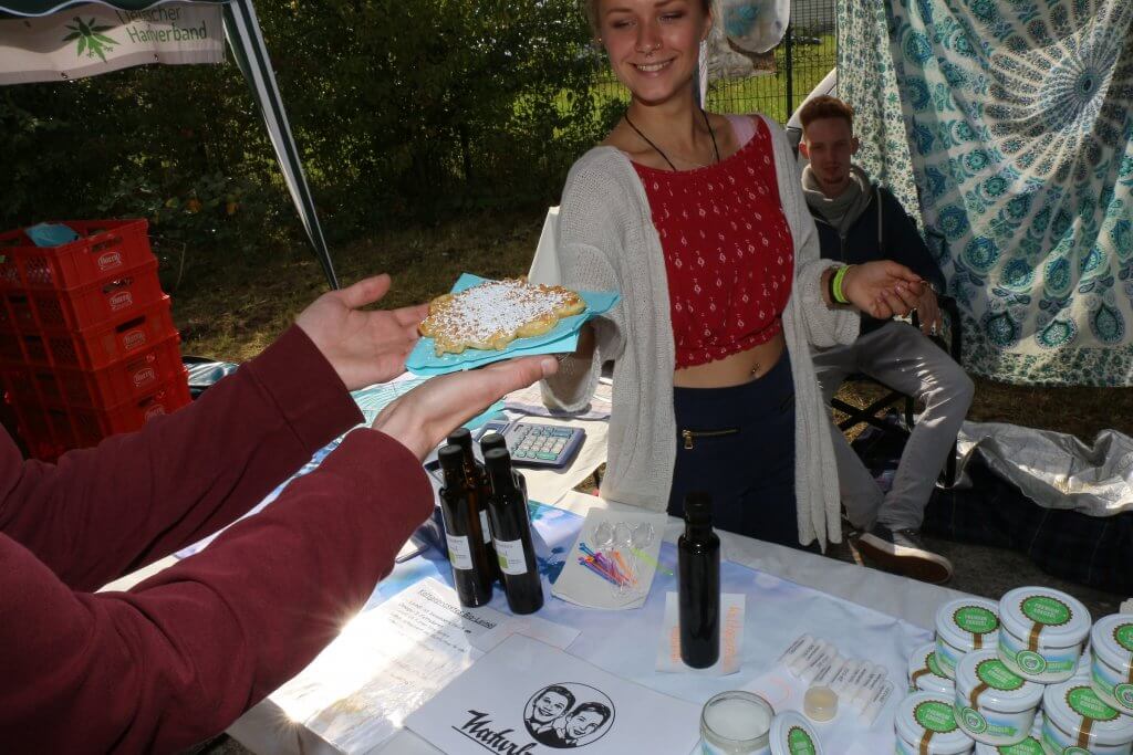 Waffel mit Kokosfett bei den Naturburschen auf dem Hammf e.V. Sommerfest 2017