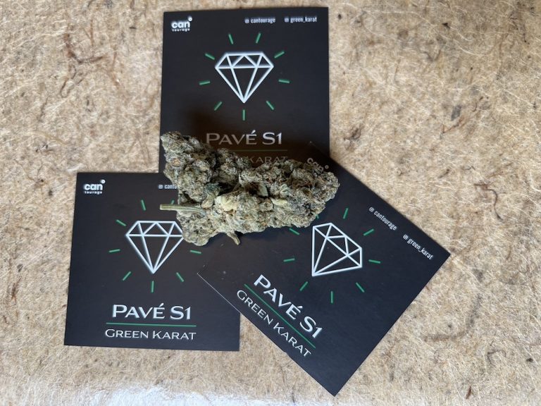 Medizinalcannabis Strain Review Green Karat PV (Pavé S1) von Cantourage Strain Reviews und